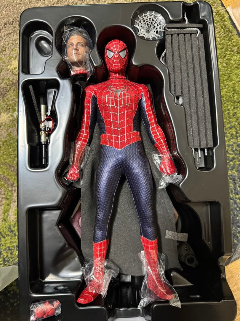 ホットトイズ フレンドリー・ネイバーフッド・スパイダーマン　ノーウェイホーム