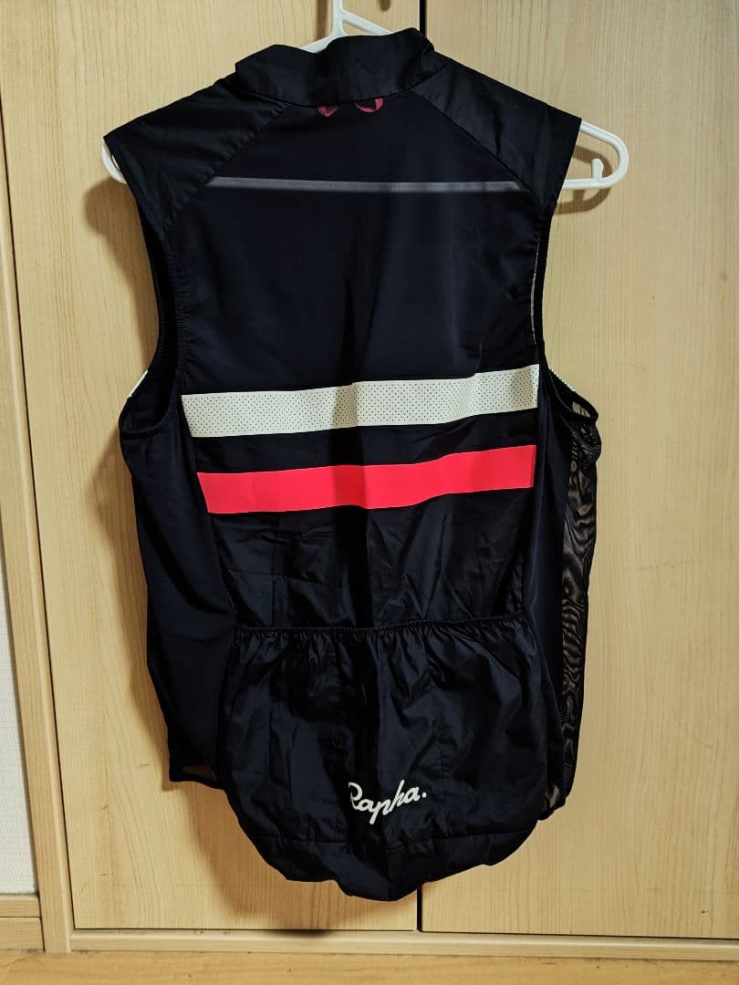 Rapha（ラファ） ジレ　 Sサイズ ブラック/レッド