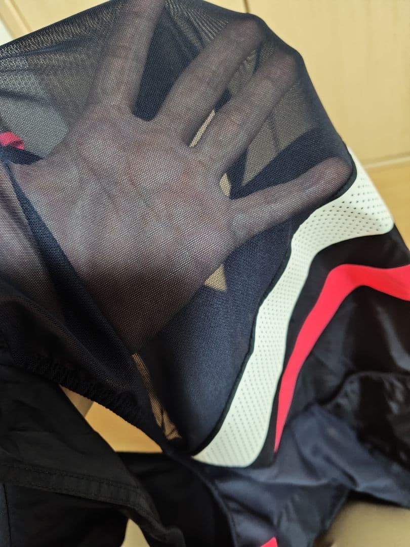 Rapha（ラファ） ジレ　 Sサイズ ブラック/レッド