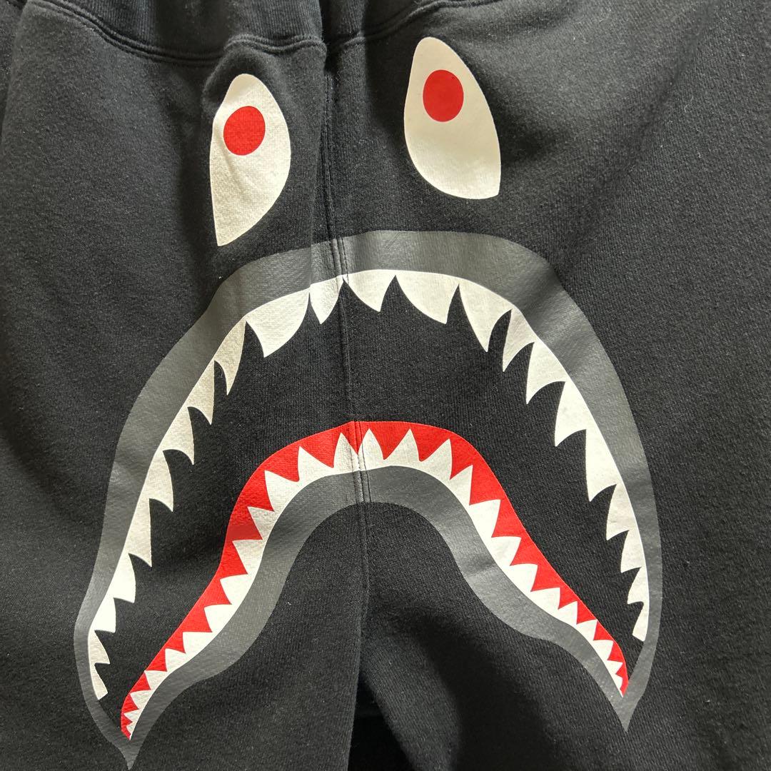 BAPE シャークプリント ショートパンツ 黒