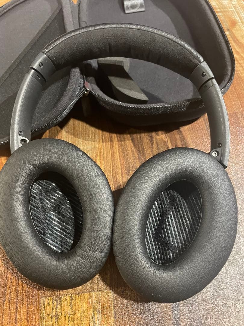 Bose QC 35 II ワイヤレスヘッドホン ブラック ケース付き