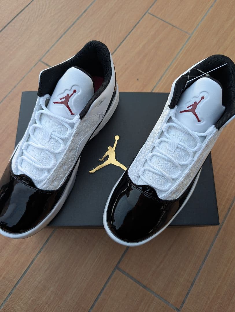 新品！エアジョーダン NIKE AIR JORDAN MAX AURA 2