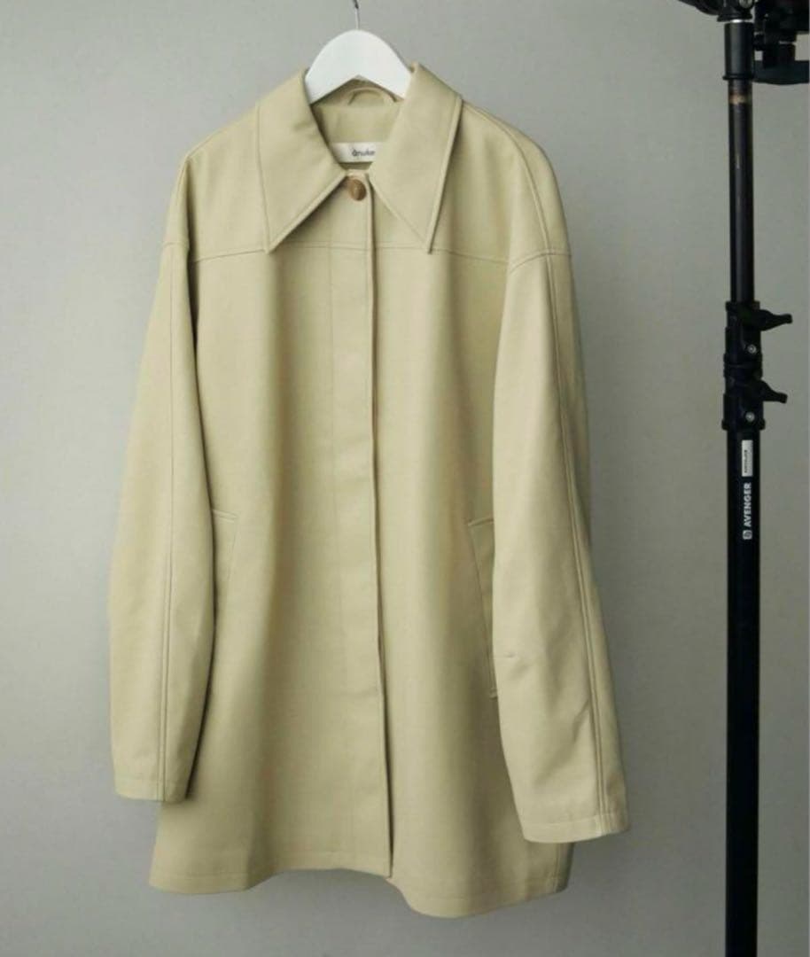 anuke アンヌーク エコレザーオーバージャケット 38 クリーム
