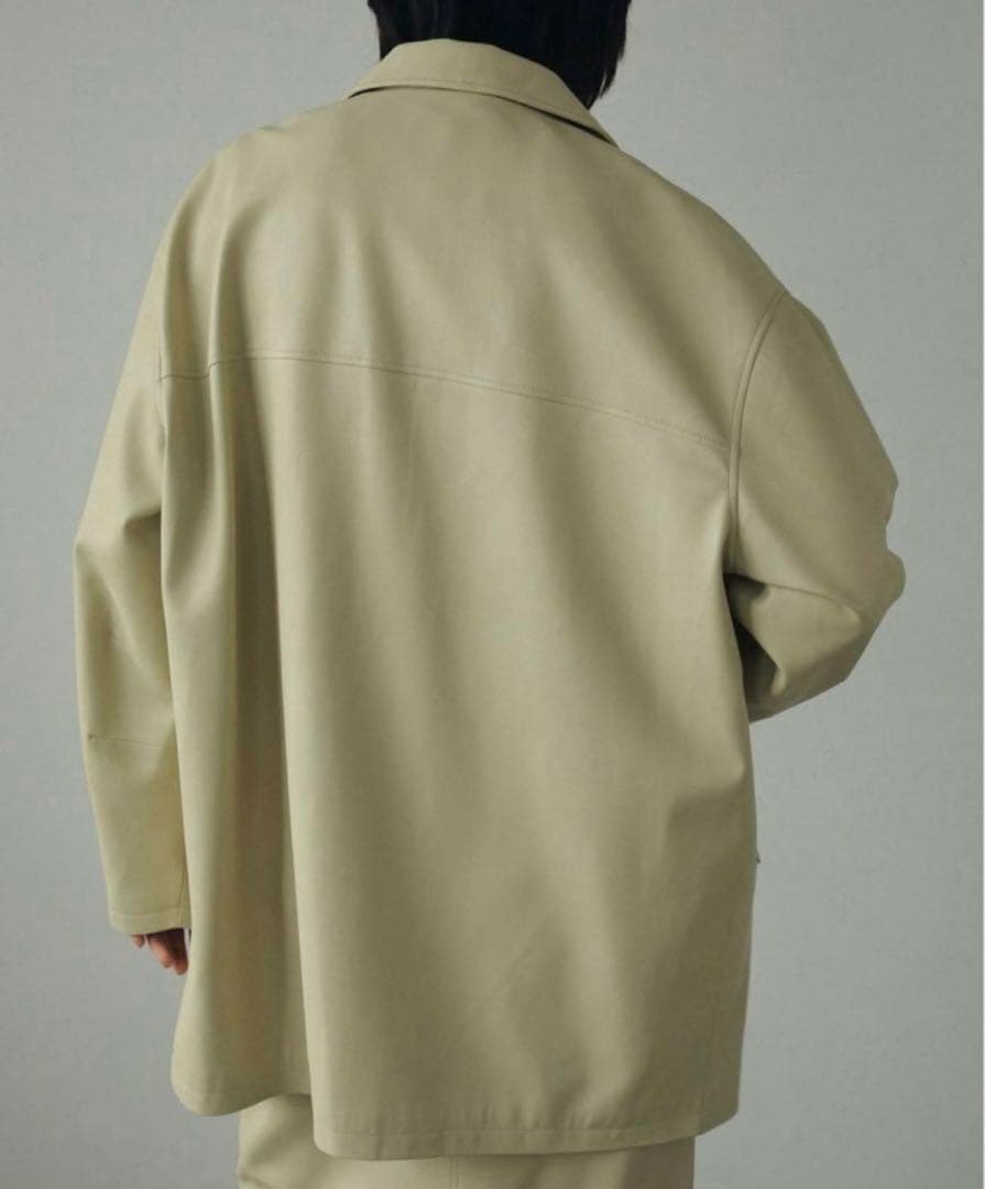 anuke アンヌーク エコレザーオーバージャケット 38 クリーム