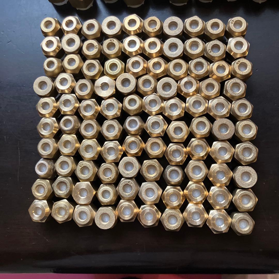 エアコン部材　フレアナット　2分3分　各100個セット合計200個