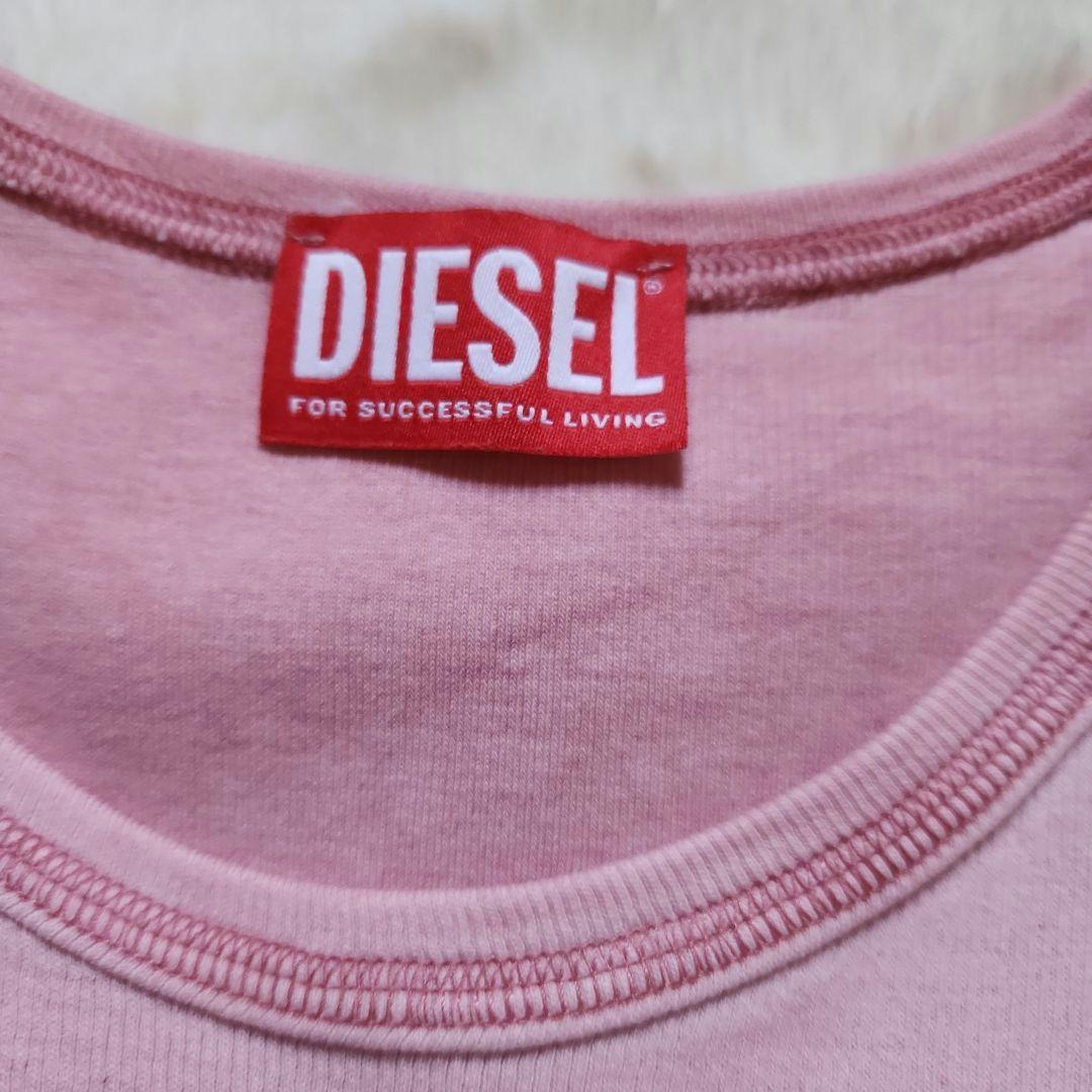 美品　DIESEL ハートロゴ ピンク Tシャツ