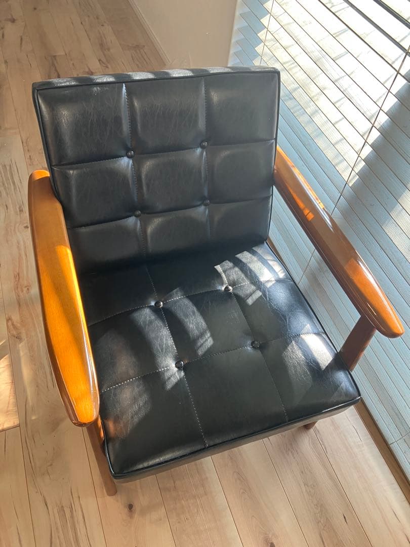 カリモク60 　Kチェア　ブラック　1人掛けソファ　ミッドセンチュリー