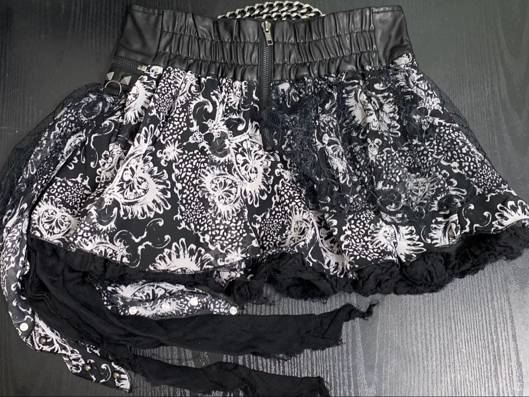 パンク系 スカート ☆24時間以内発送！