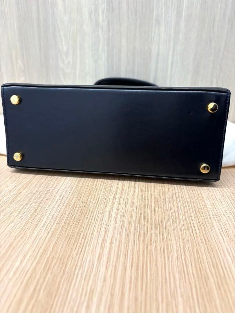 フェラガモ ヴァラリボン 2wayバッグ　ブラック　✨絶版入手困難✨　保存袋付き