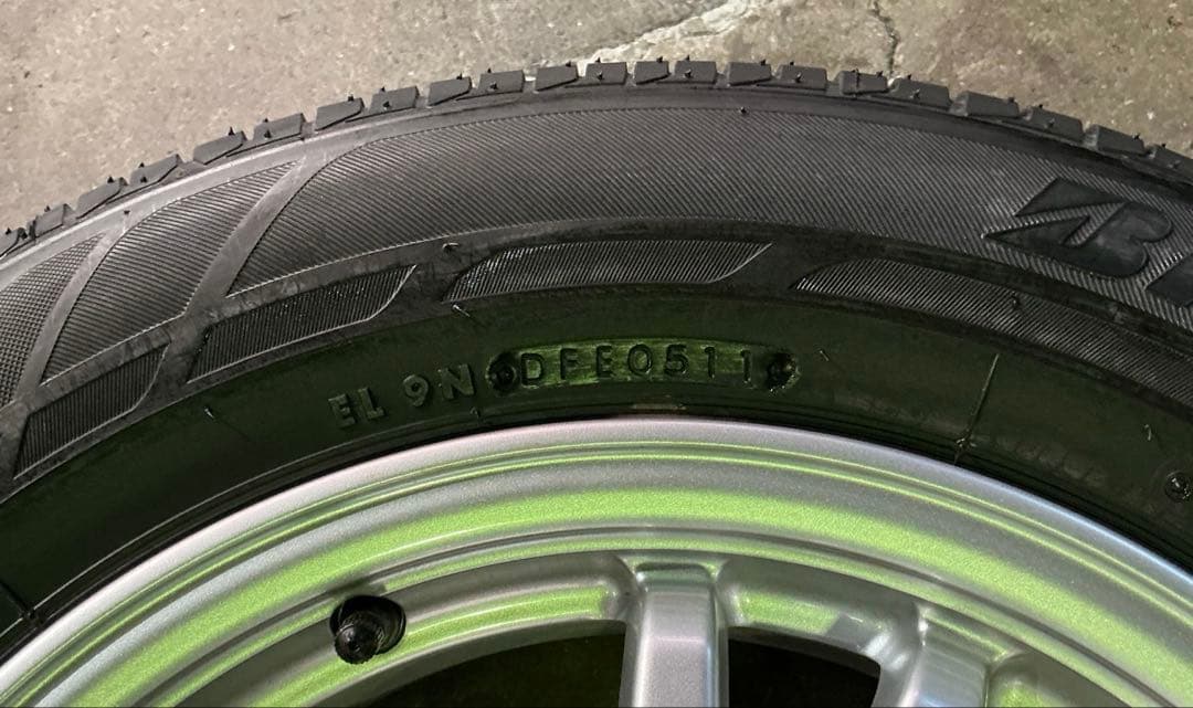 プリウス 新車外し ホイールのみ販売可