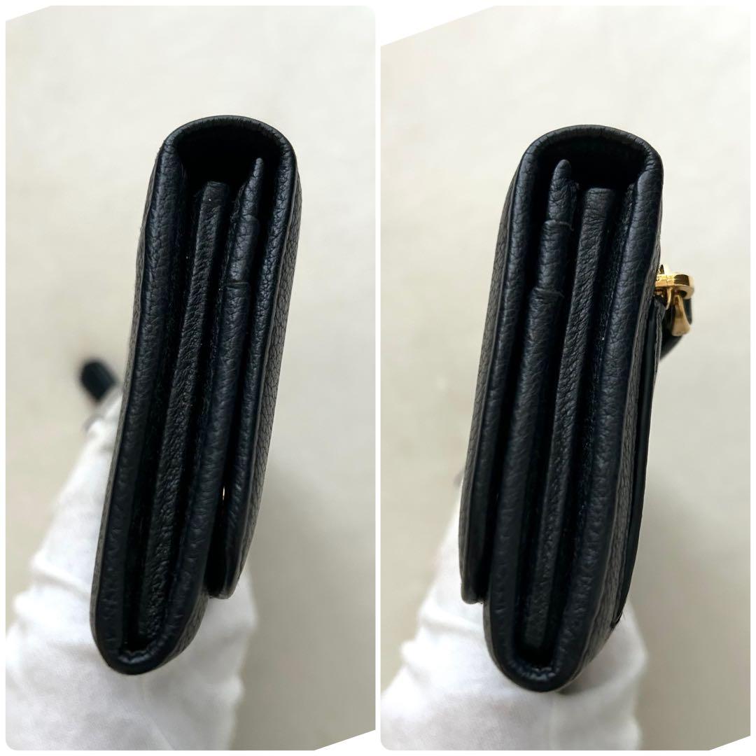 美品 PRADA プラダ 長財布 二つ折り財布 レザー 黒