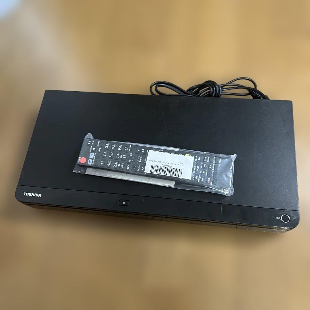 動作品　4TB DBR-M4008 東芝　BDレコーダー