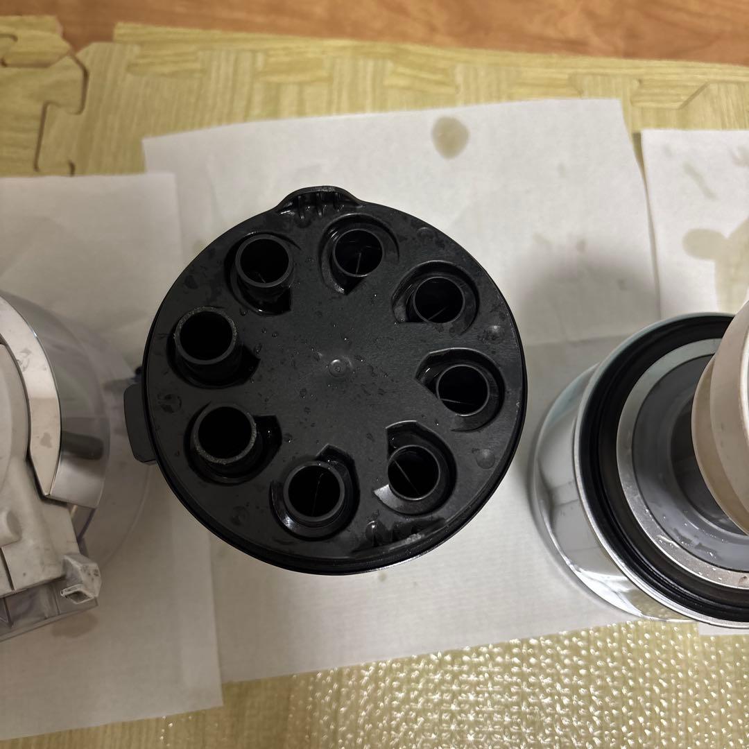 キャニスター掃除機 ホワイト