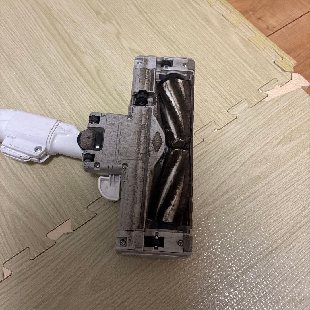 キャニスター掃除機 ホワイト