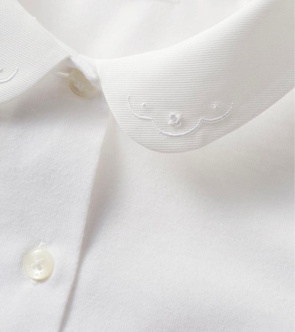 ブラウス　ファミリア