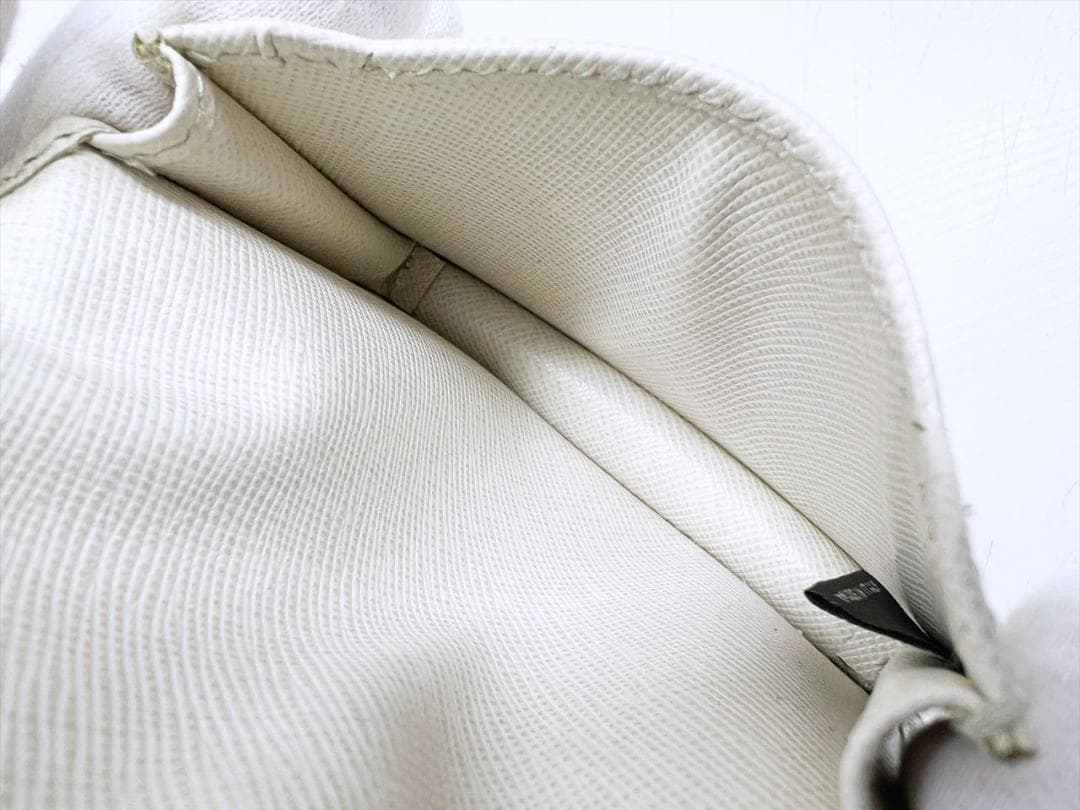 美品 PRADA プラダ レザー ロゴ カードホルダー 名刺入れ ケース