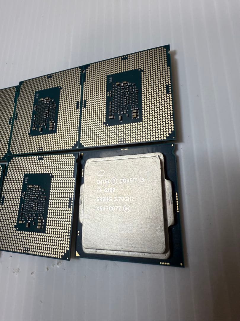 Intel インテル CPU i7 i5 i3 等合計31枚ジャンク品まとめ売り
