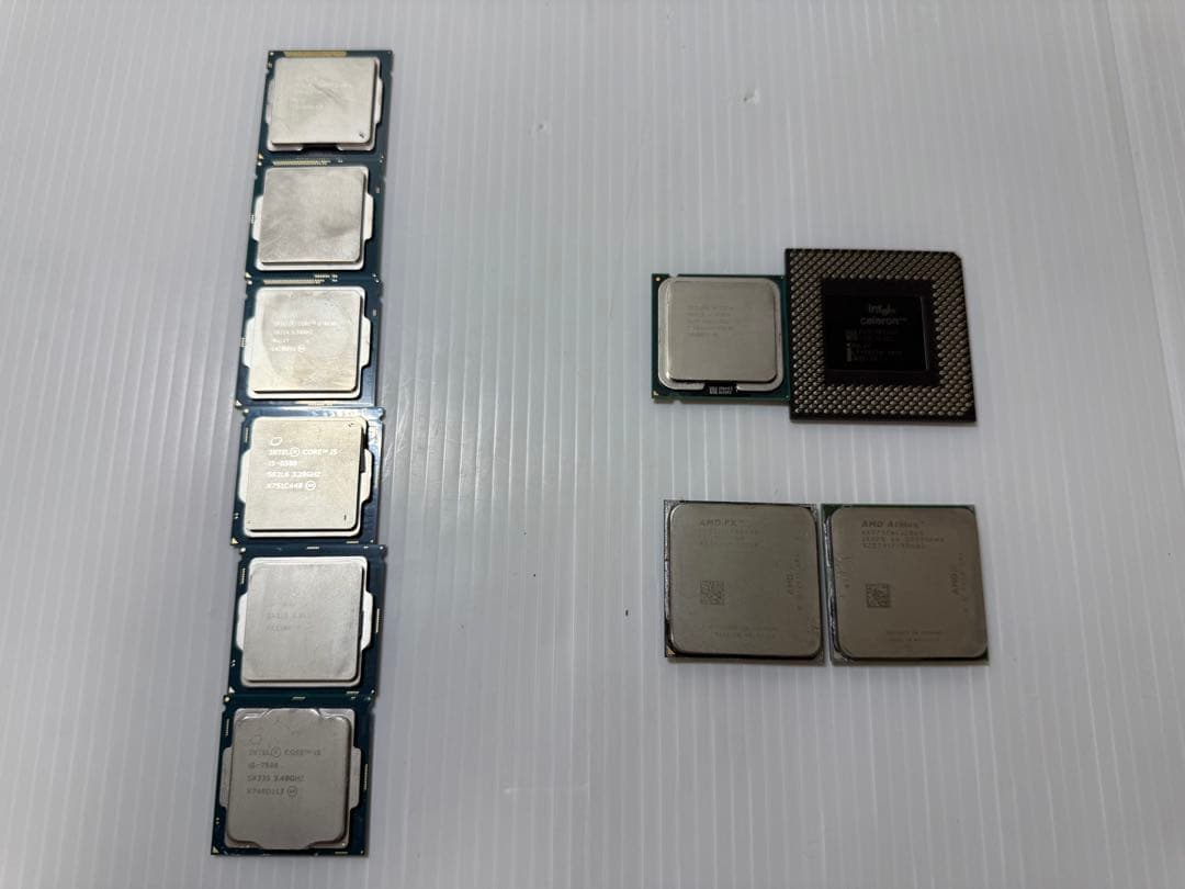 Intel インテル CPU i7 i5 i3 等合計31枚ジャンク品まとめ売り