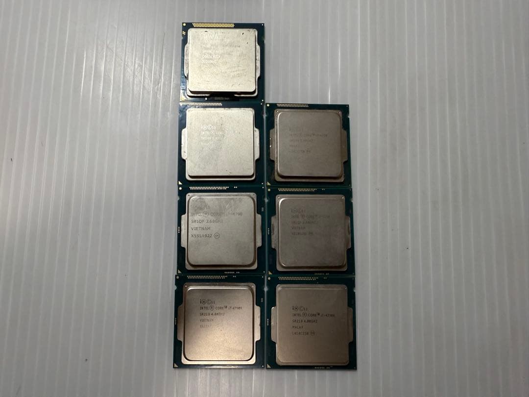 Intel インテル CPU i7 i5 i3 等合計31枚ジャンク品まとめ売り