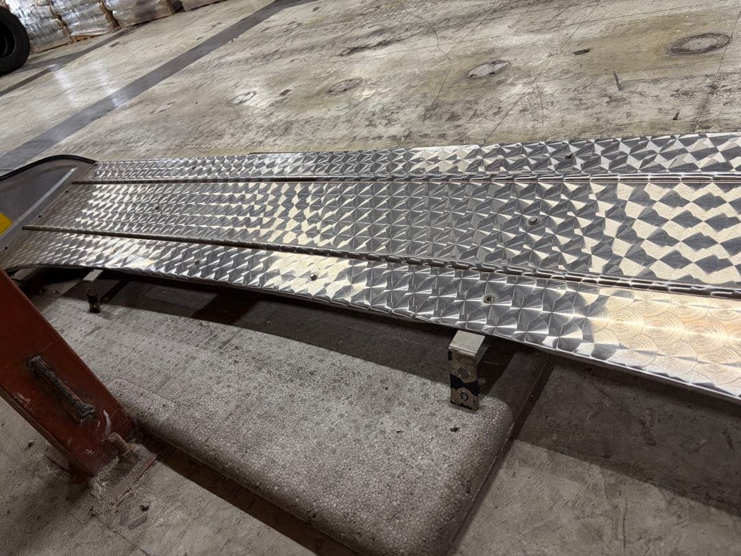 05ギガ！フロントバイザー