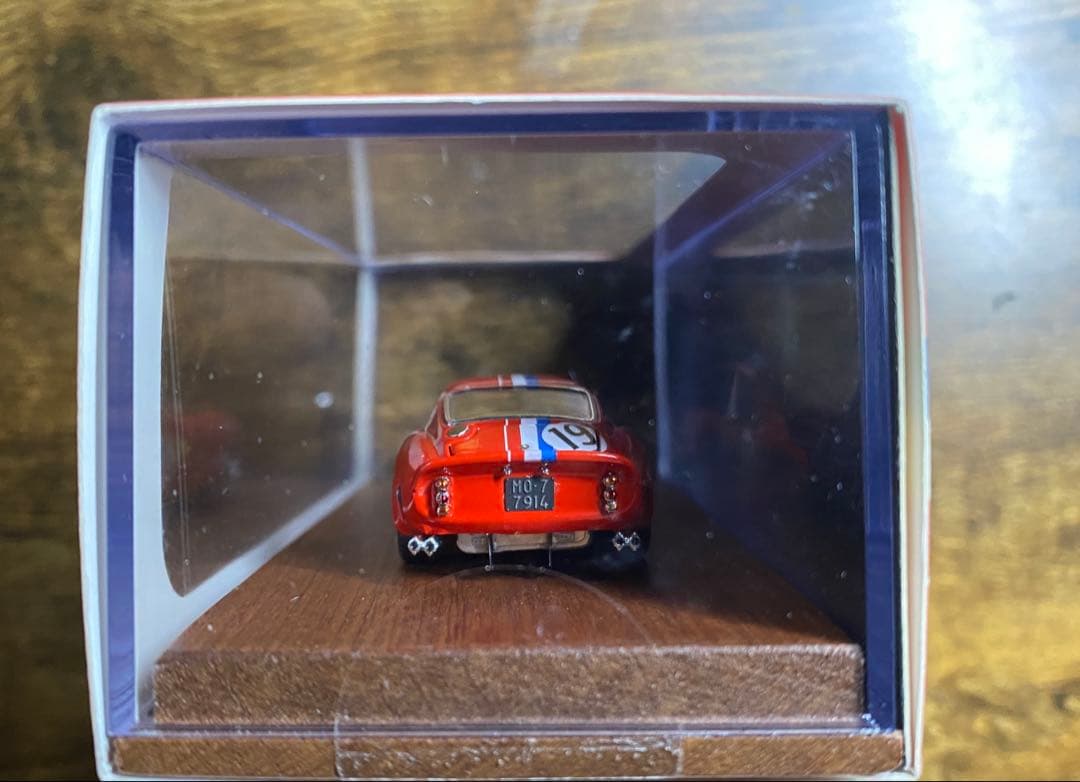 PGM 1/64 フェラーリ Ferrari 250 GTO フェラーリ 赤