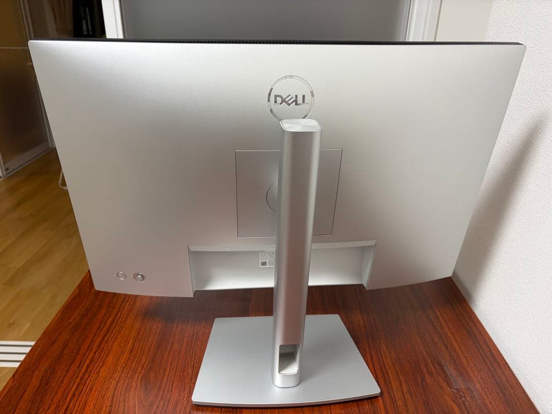 Dell U2421E 24.1インチ USB-Cハブ モニター ディスプレイ