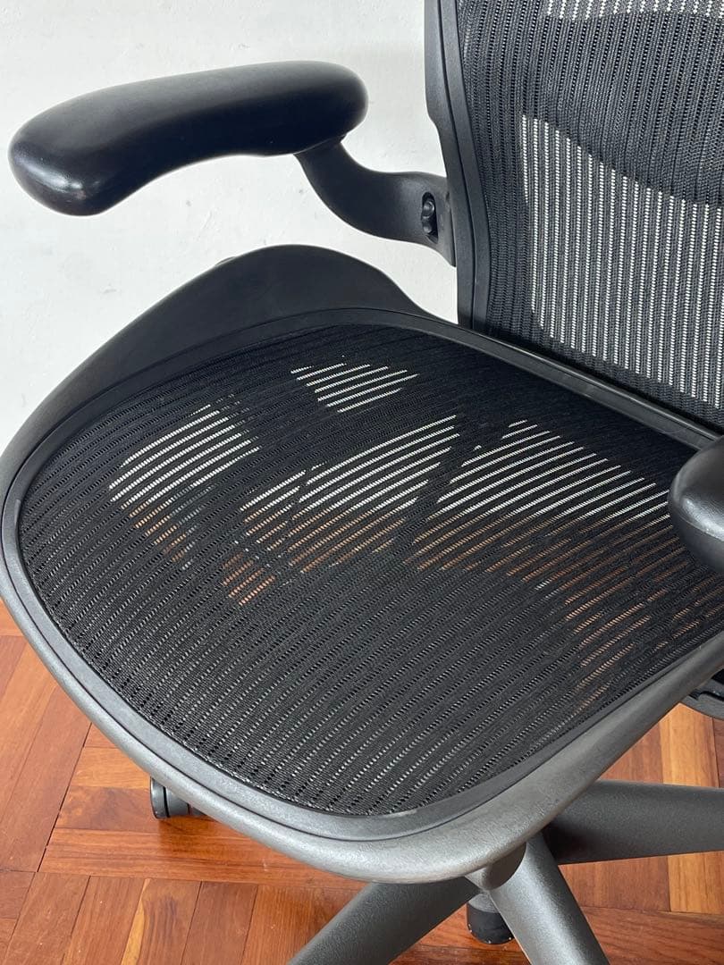 ハーマンミラー アーロンチェア Bサイズ フル装備 ランボーサポート