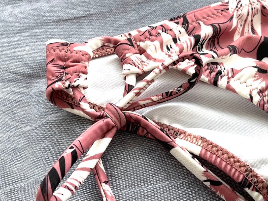 【新品タグ付き】PEAK&PINEオフショルダービキニ 9M