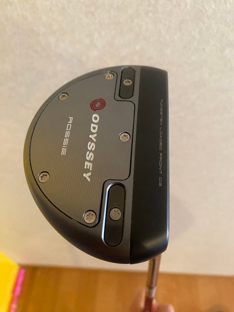 TRI-HOT 5k ODYSSEY ROSSIE S パター