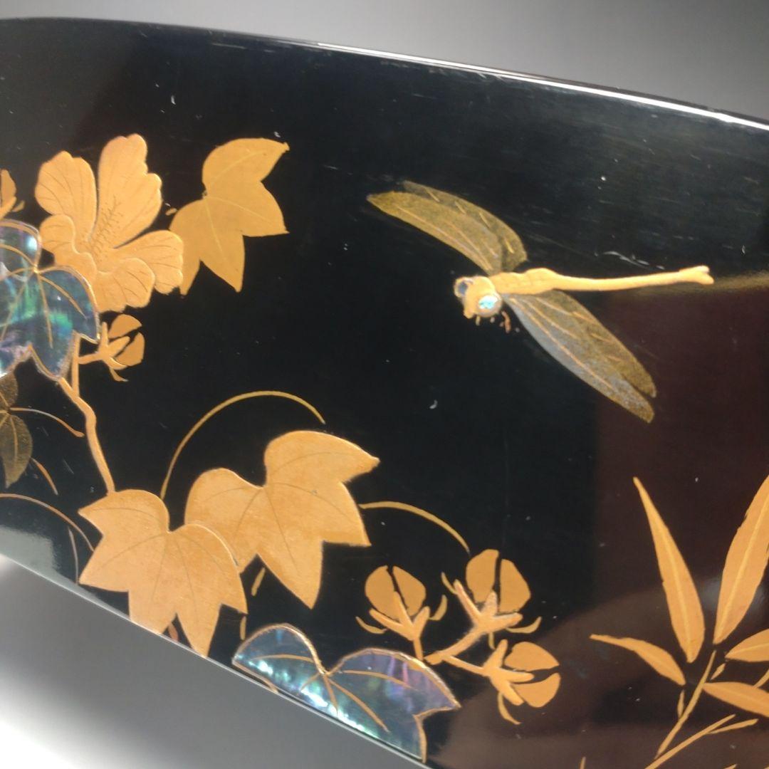 イ101 莨盆『蜻蛉螺鈿金蒔絵　煙草盆』『漆塗　茶道具』トンボ