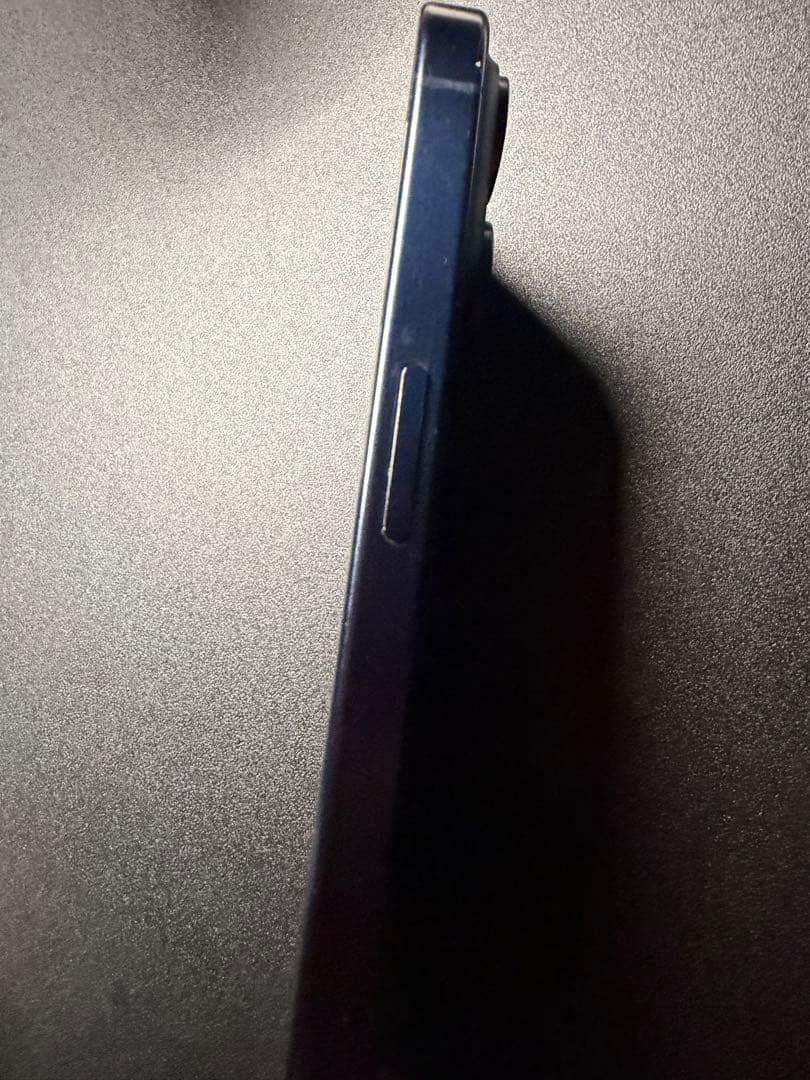 iPhone15pro 128GBブルーチタニウム