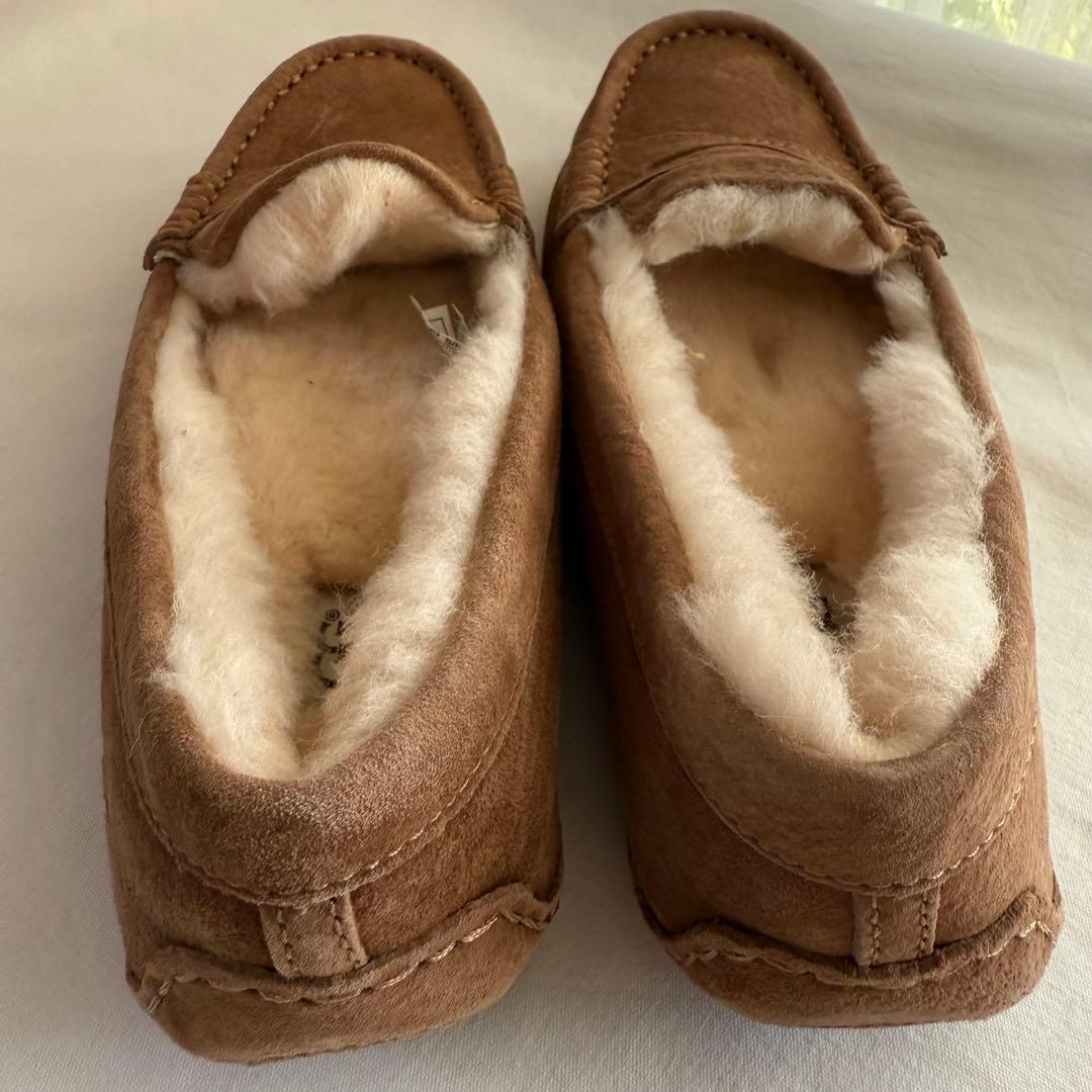 新品 未使用 UGG ブラウン モカシン 24cm