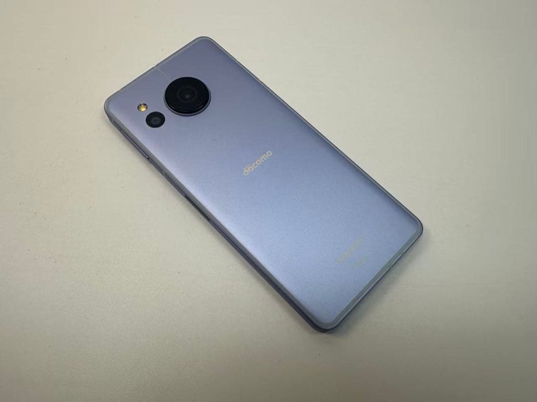 外観美品 Aquos sense8 docomo 128GB ブルー