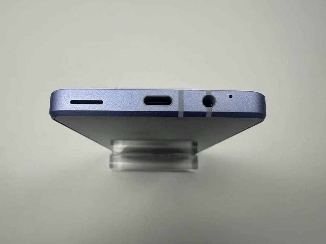 外観美品 Aquos sense8 docomo 128GB ブルー