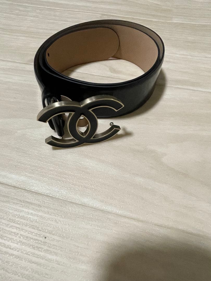 CHANEL 黒 ベルト　ロゴバックル