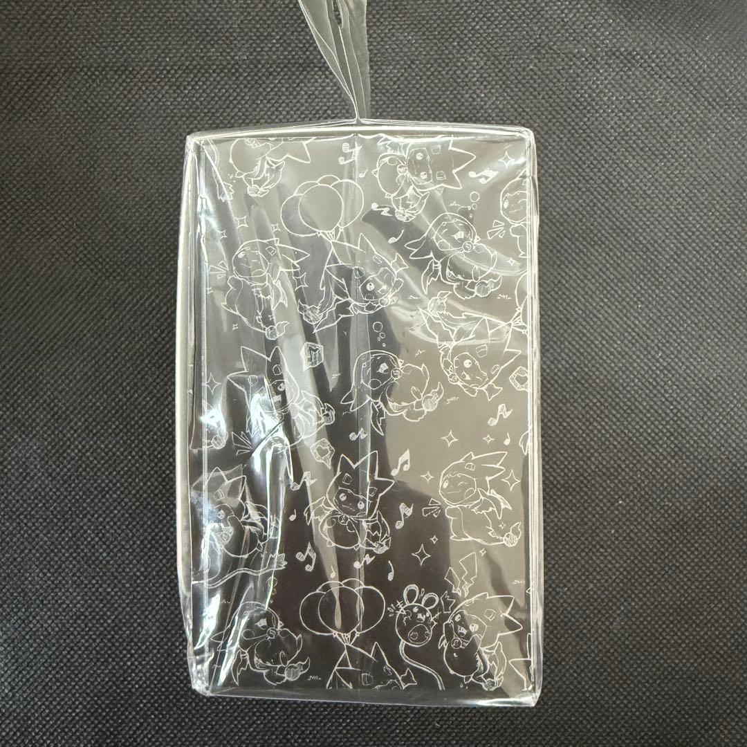 新品 ポケモンセンターメガトウキョーのピカチュウ デッキケース