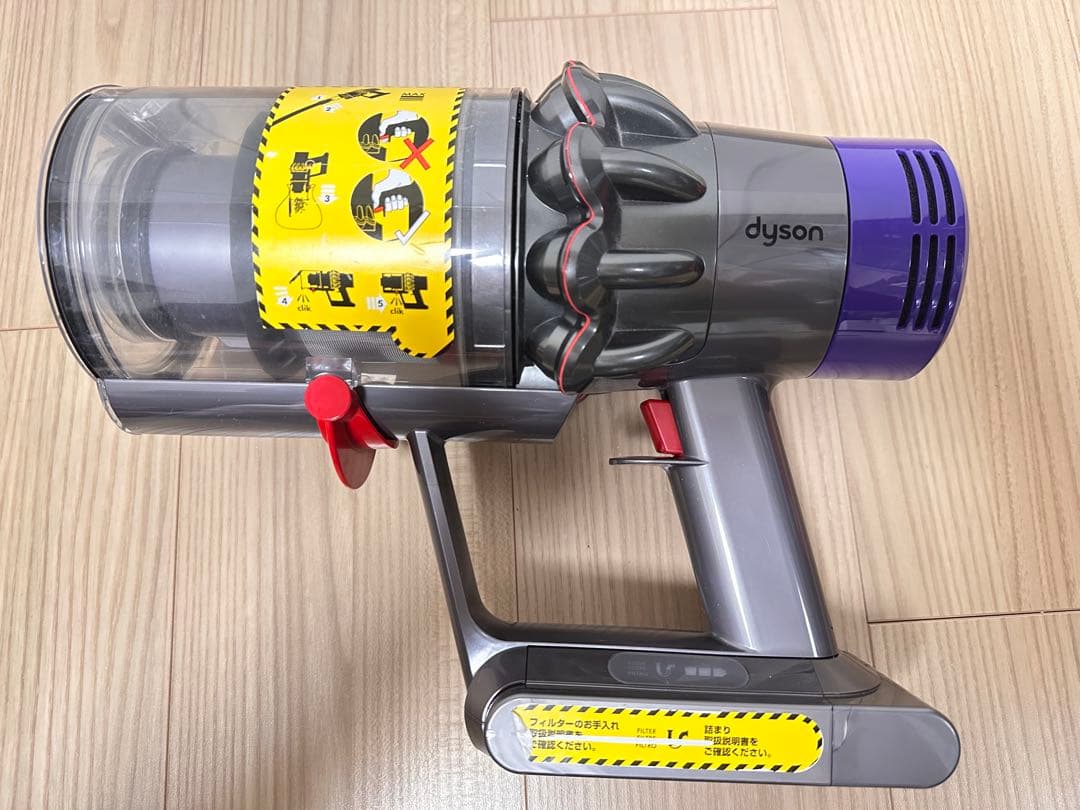 Dyson V10 ハンディクリーナー 各種アタッチメント付き