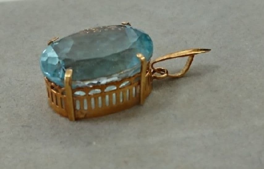 ブルートパーズ ペンダントトップ