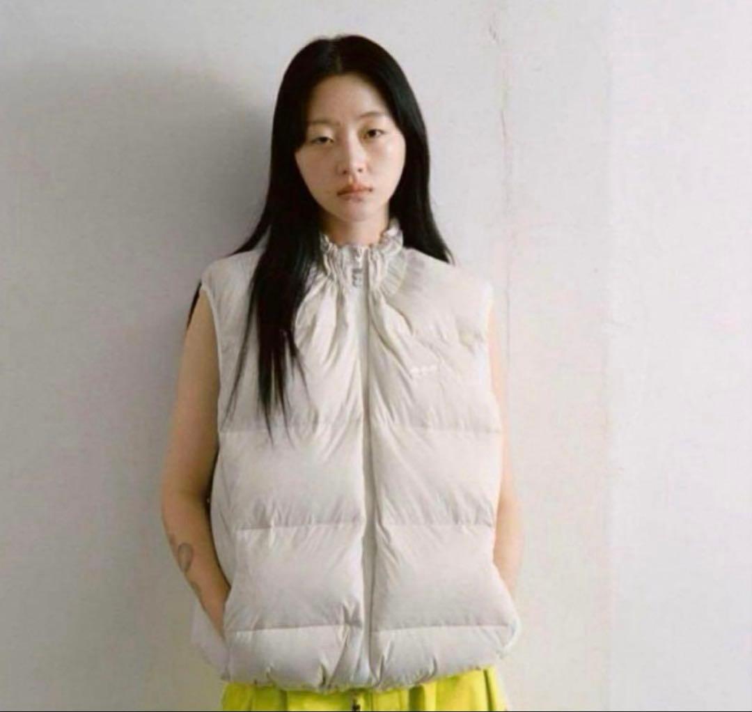 TTT_MSW 23ss ダウンベスト ポーカーズ　つかさ着用　ttt msw