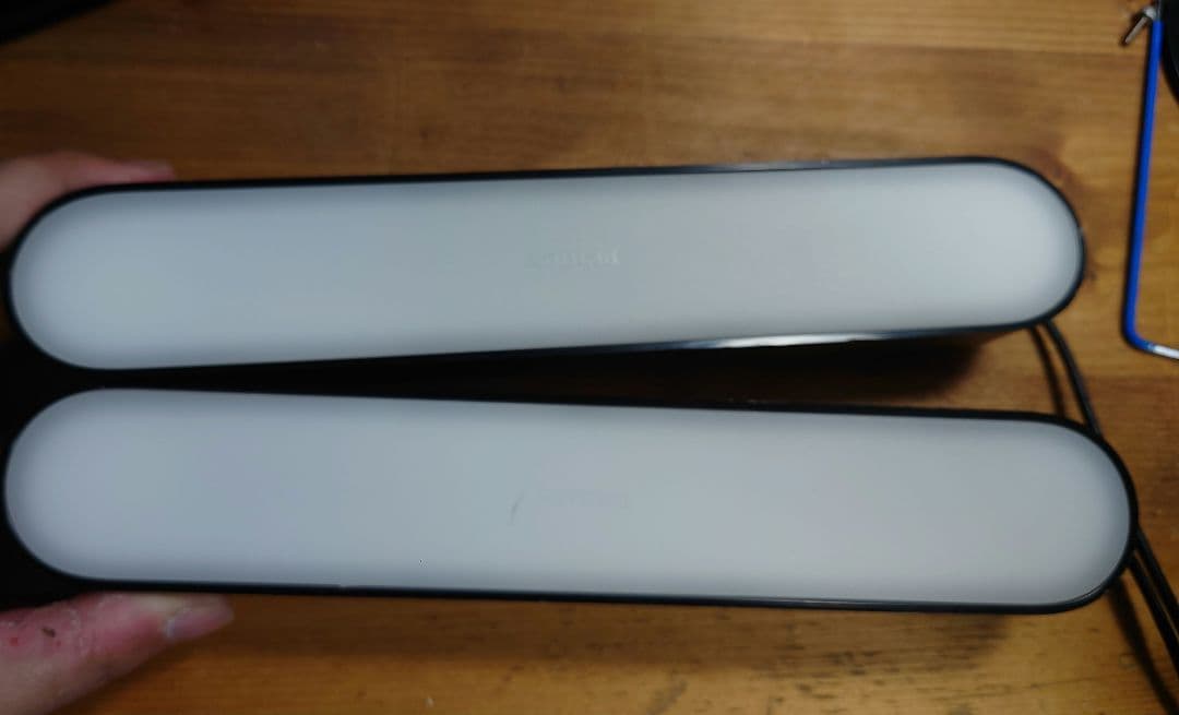 Philips Hue LEDバーライト×2＆ブリッジ×1＆ディマースイッチ×2