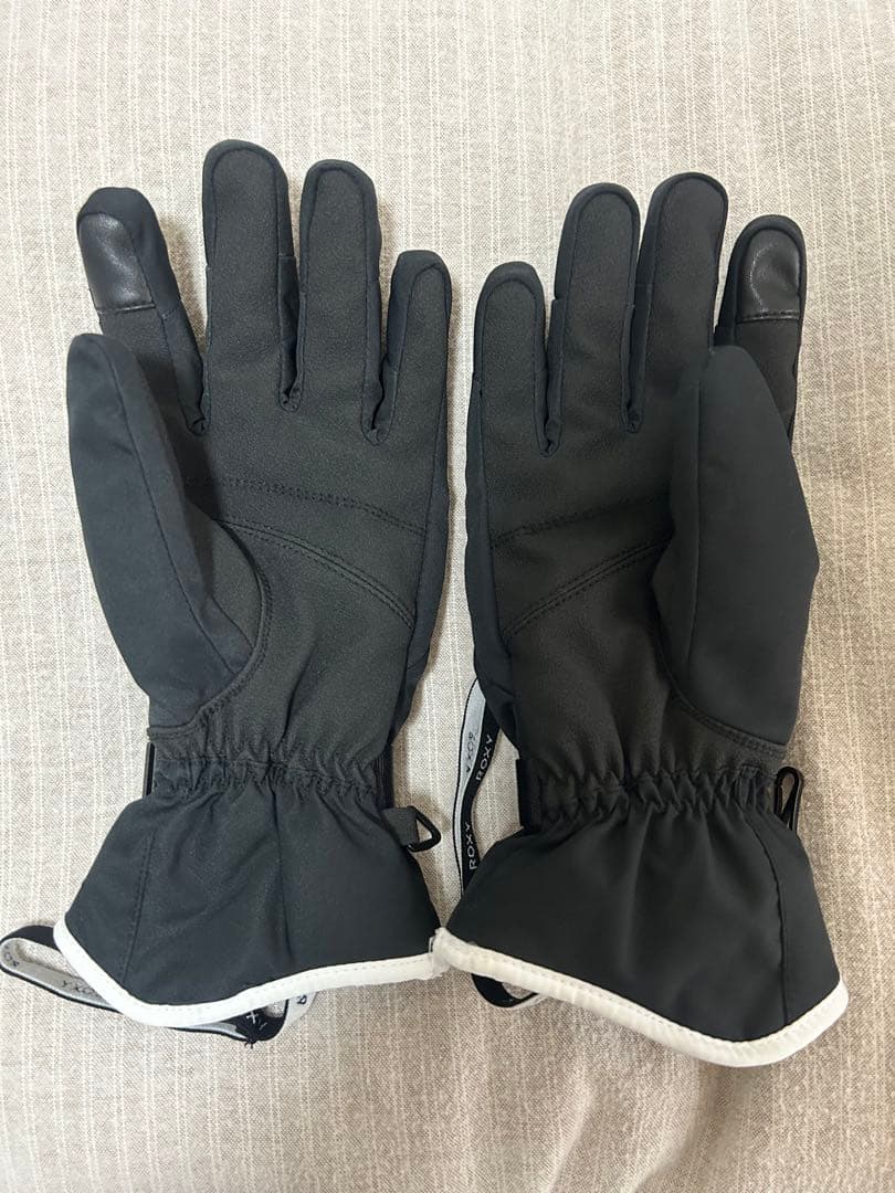 【ROXY 】ロキシー スノボ・スキーウェアM ＆グローブL 2点セット！