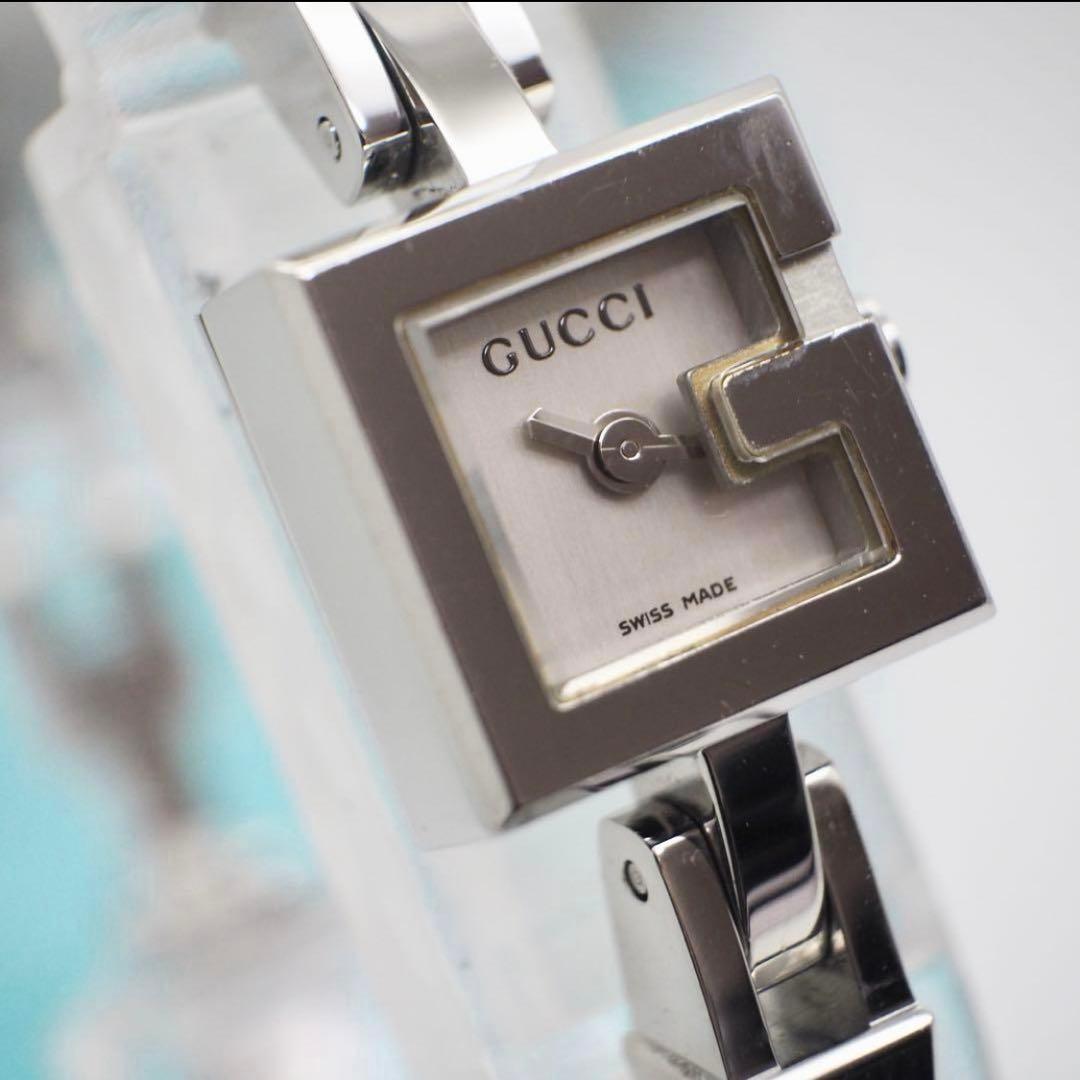 再値下げ！　美品⭐︎ グッチ GUCCI 　スクエア型時計 シルバー