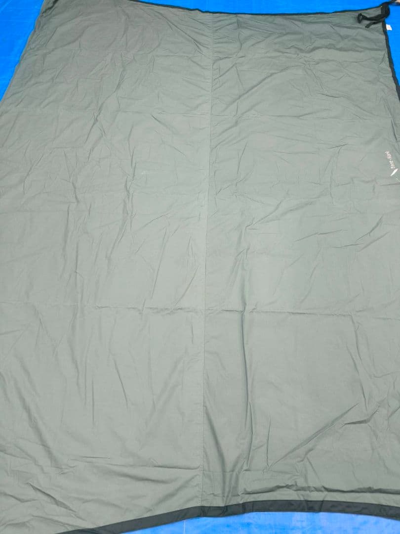 【ほぼ未使用】テンマクデザイン　焚き火タープTCコネクトヘキサ　ダックグリーン