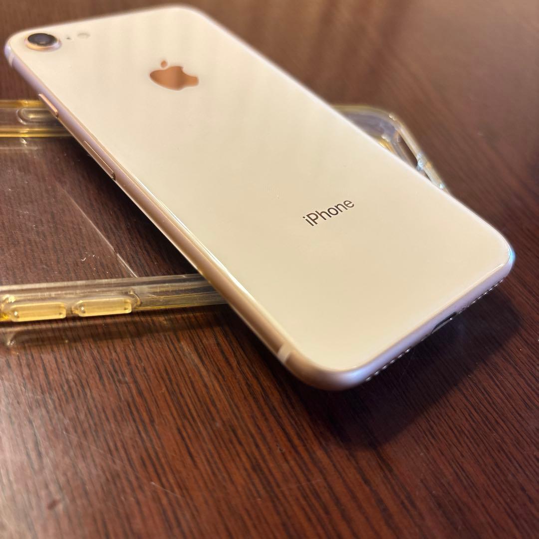週末セール‼️美品　iPhone8 64GB ピンクゴールド