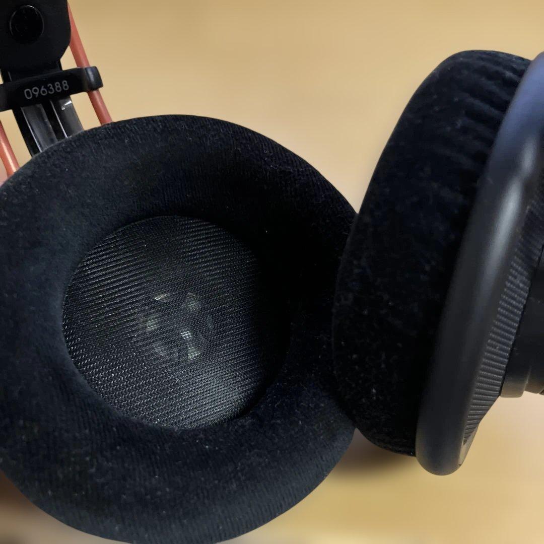 ヘッドホン akg k712 pro