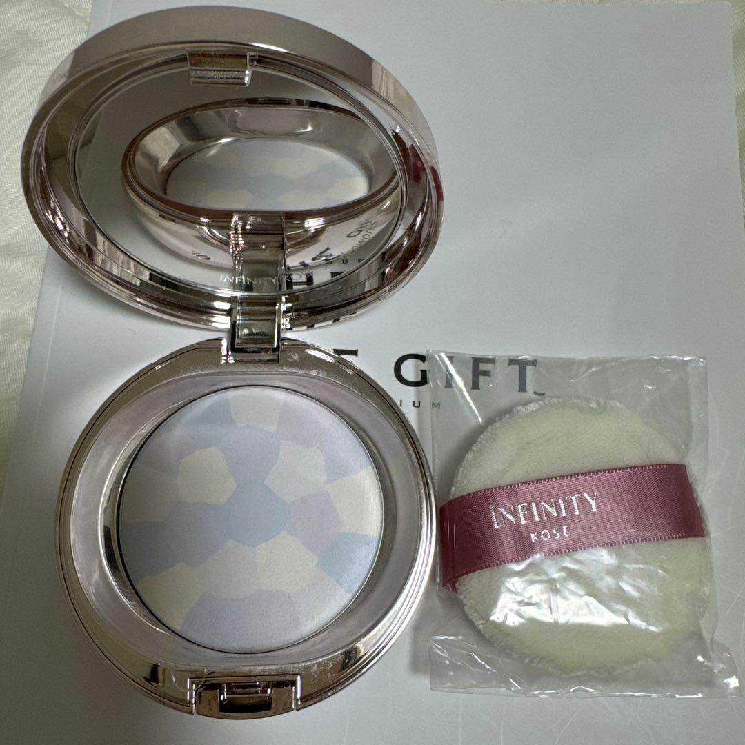 インフィニティ　ロイヤルフラワーコレクション　コンパクトパウダー