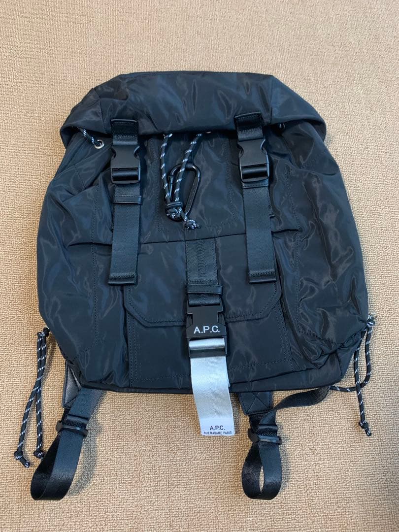【男女兼用】A.P.C. アーペーセー Treck リュックバッグ