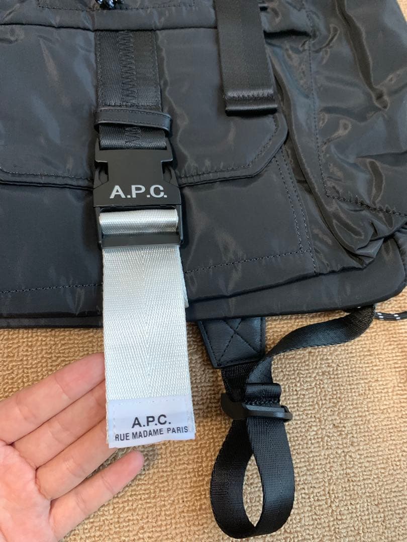【男女兼用】A.P.C. アーペーセー Treck リュックバッグ