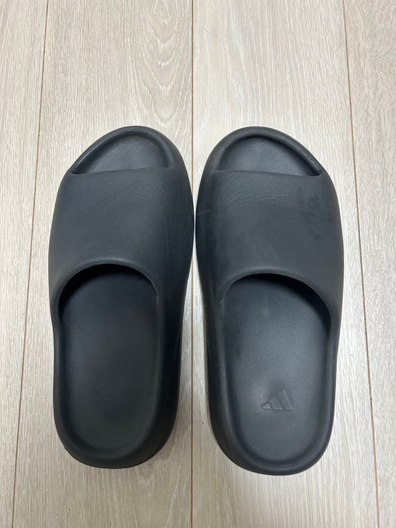adidas yeezy slide イージースライド　スレートマリン