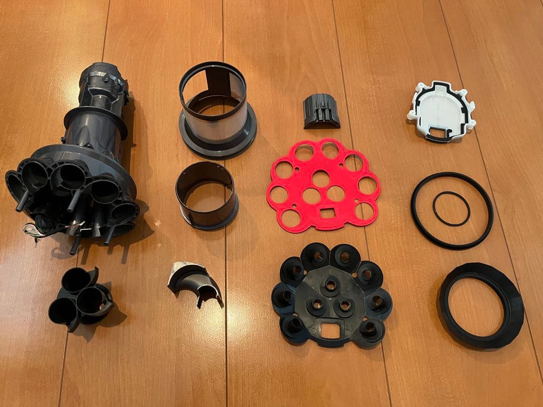 ダイソン　V12 SV20 detect slim 分解整備・殺菌洗浄済み